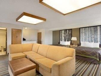 Super 8 By Wyndham Westminster Denver North Ngoại thất bức ảnh