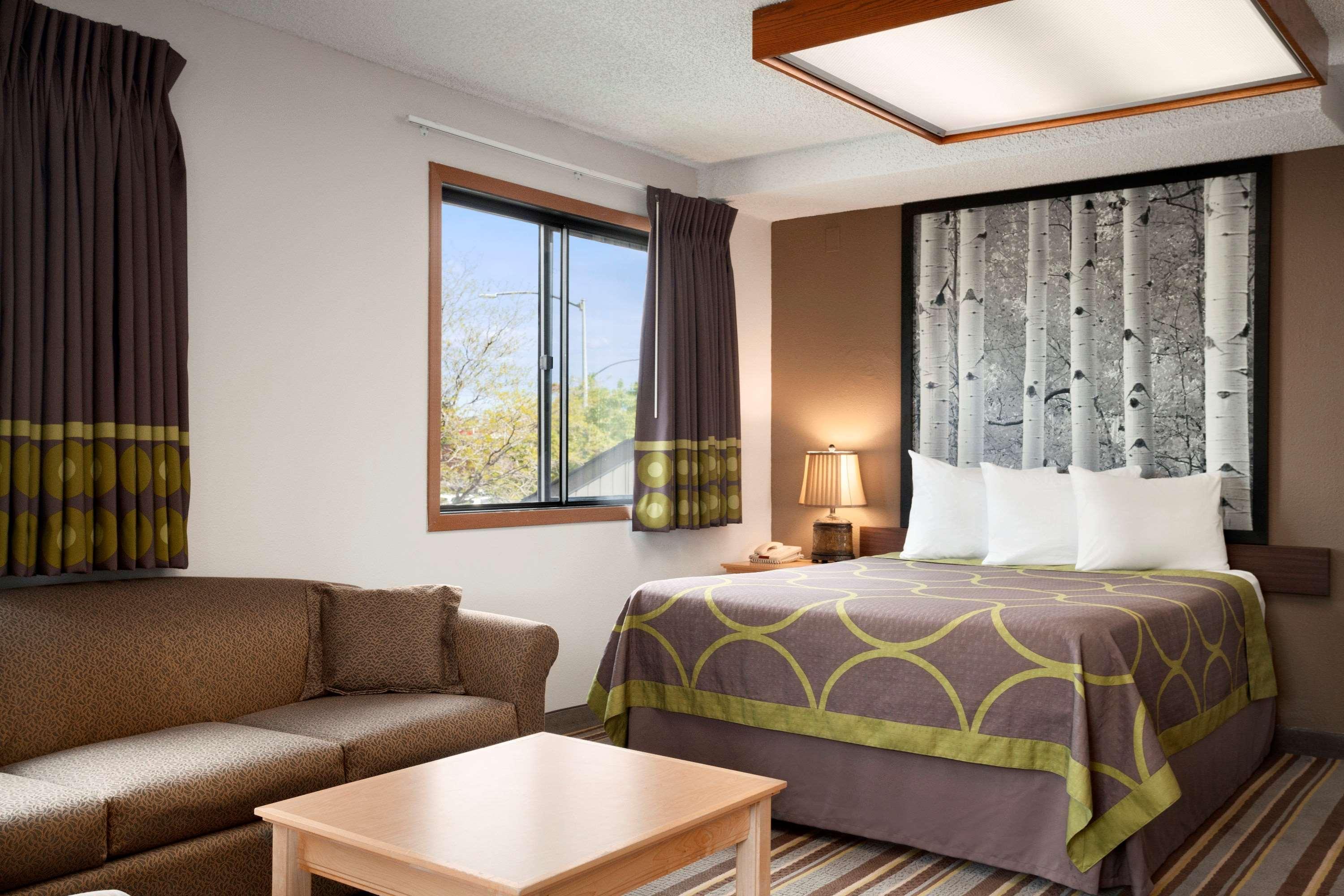 Super 8 By Wyndham Westminster Denver North Ngoại thất bức ảnh