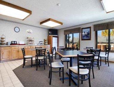 Super 8 By Wyndham Westminster Denver North Ngoại thất bức ảnh
